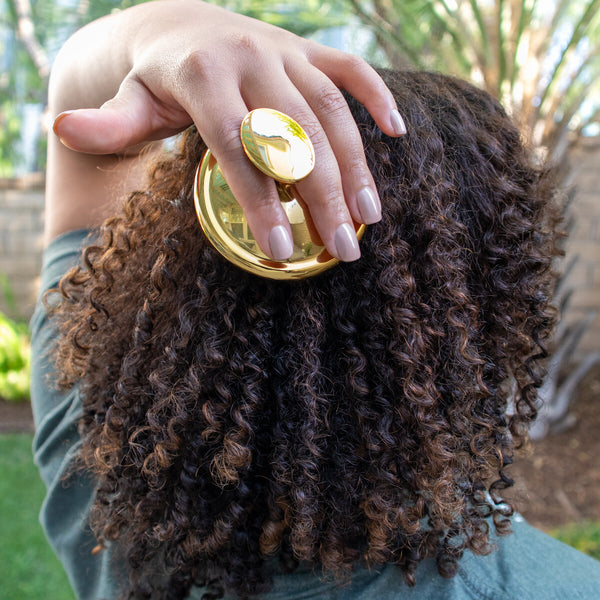 Scalp Stimulating Shampoo Brush