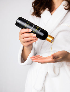 Intense Moisture Leave-In Conditioner